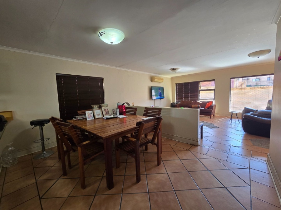 3 Bedroom Property for Sale in Heuwelsig Free State